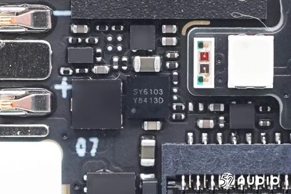 SY6103解决方案为小米手环9提供安全、高效的充电管理